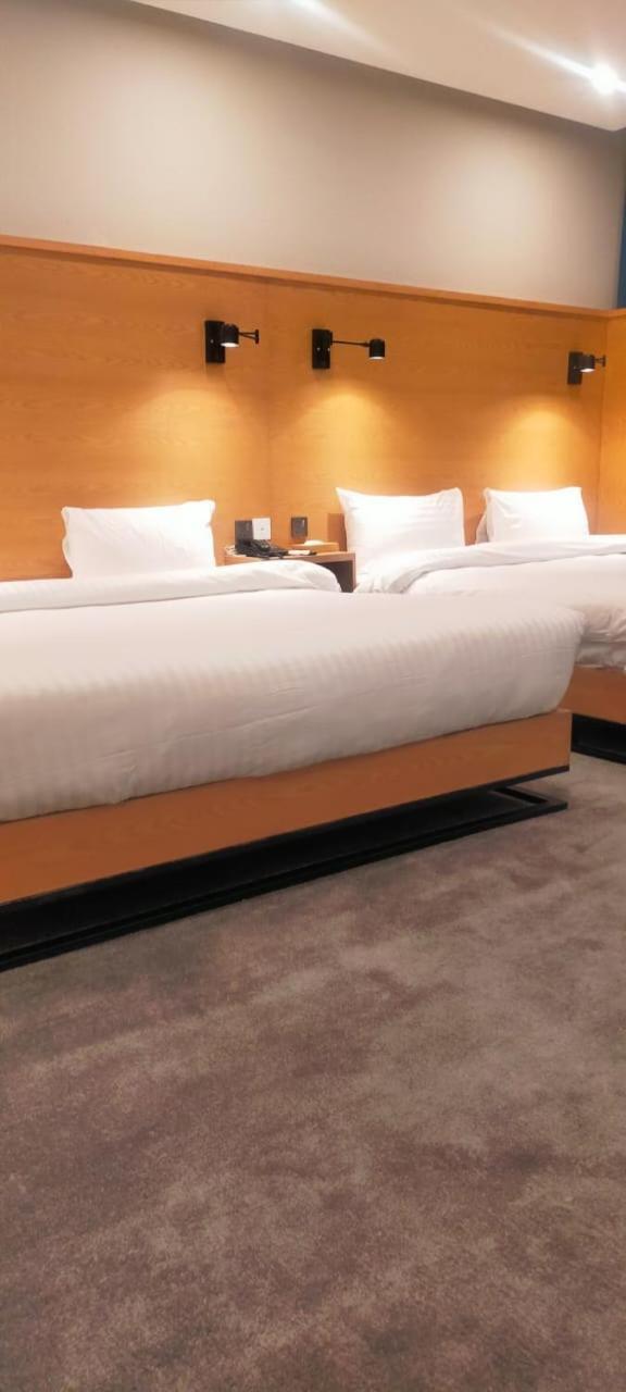 La Maison Islamabad Hotel Ngoại thất bức ảnh