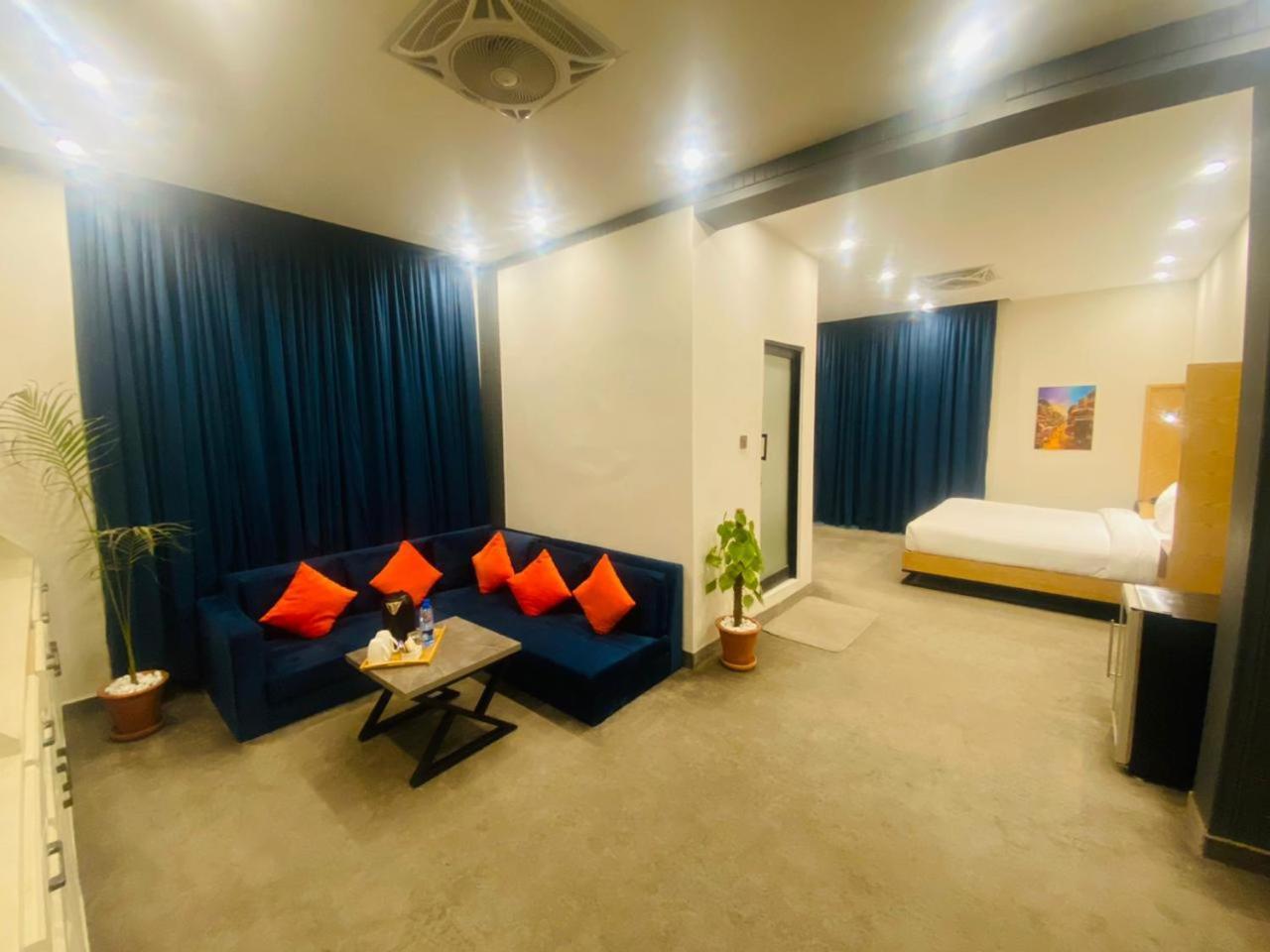 La Maison Islamabad Hotel Ngoại thất bức ảnh