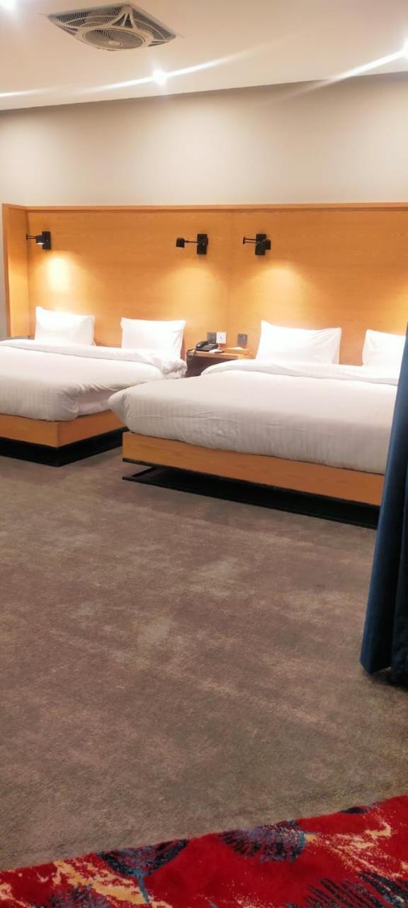 La Maison Islamabad Hotel Phòng bức ảnh
